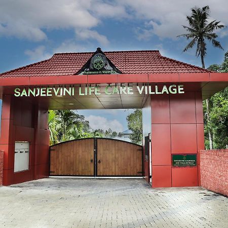 Sanjeevini Life Care Village - A Science Based Non - Invasive Holistic Wellness Destination Коччи Экстерьер фото